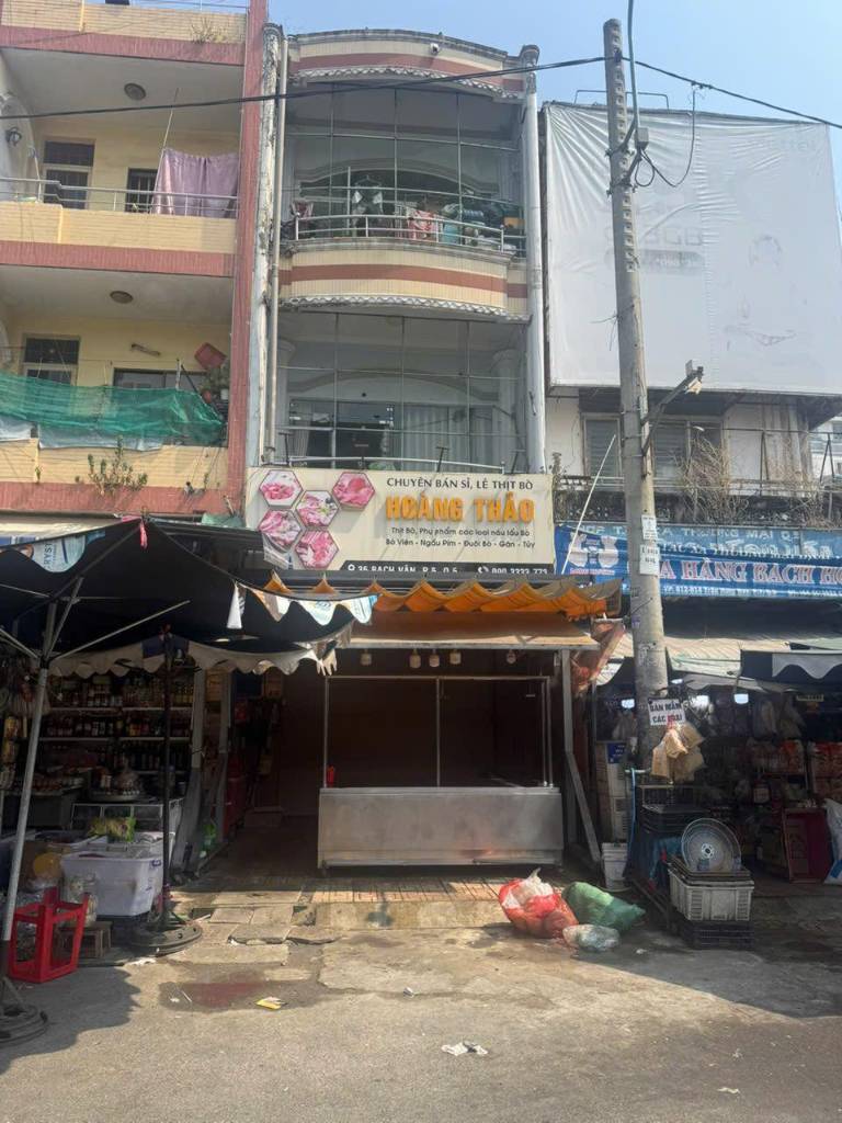 Bán nhà mặt tiền Bạch Vân Quận 5, dt 80m2 4 tầng cho thuê 35tr/th giá tốt 26 tỷ