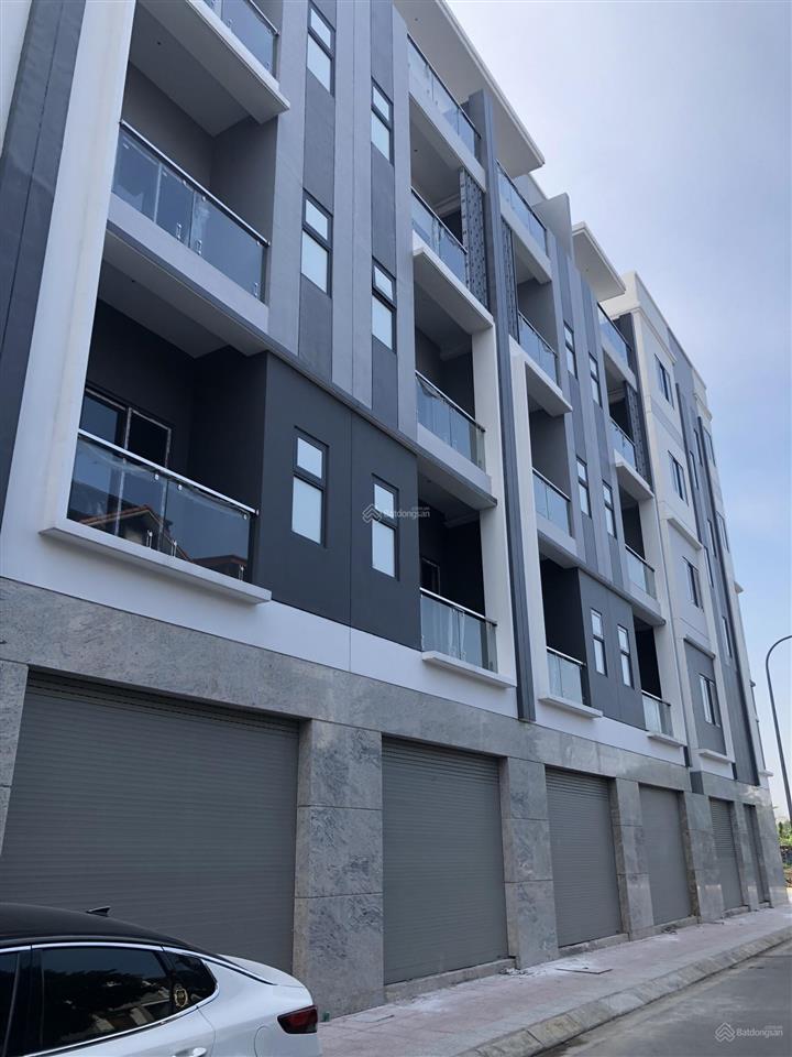 Bán nhà lk himlam thuong thanh 5 tầng thang máy, vị trí đẹp 0372 818 ***