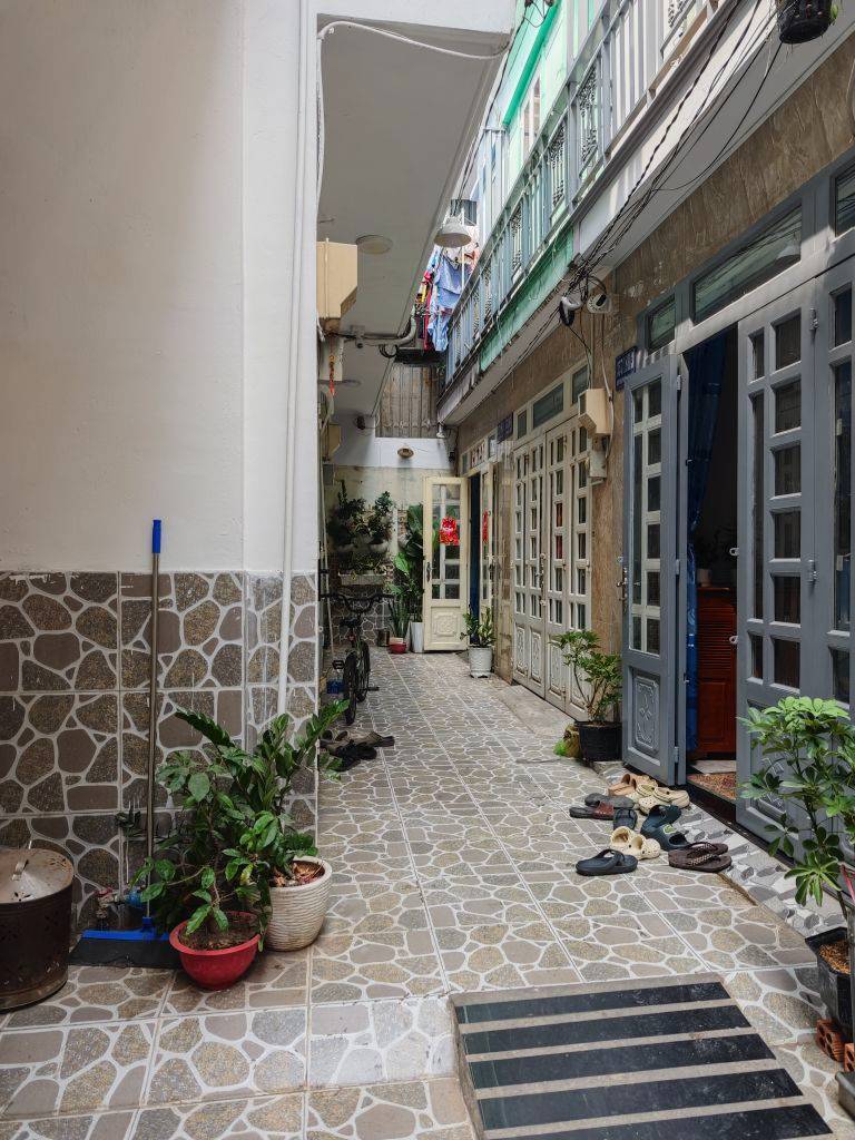 bán nhà Hiệp Bình Phước, Thủ Đức, giá 1.55 tỷ gần Vạn Phúc City, Garden Homes