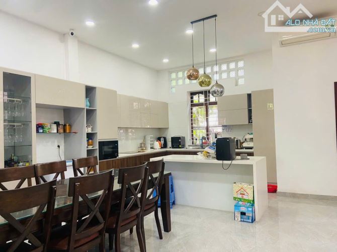 Duy Nhất Sót Lại Biệt Thự MT Ngô Quang Huy P.Thảo Điền DT 9x25m 2L Đẹp Chỉ 65 Tỷ