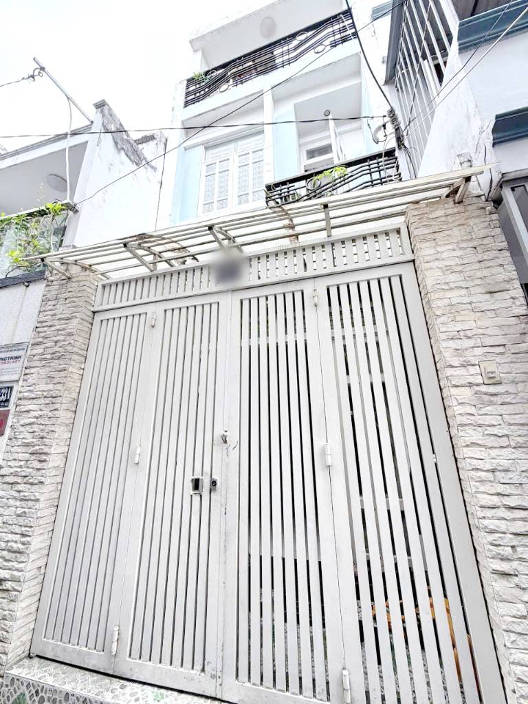 Bán nhà 2 lầu Phạm Thế Hiển Quận 8, DT 50m2 gần chợ, gần TTTM Parc Mall