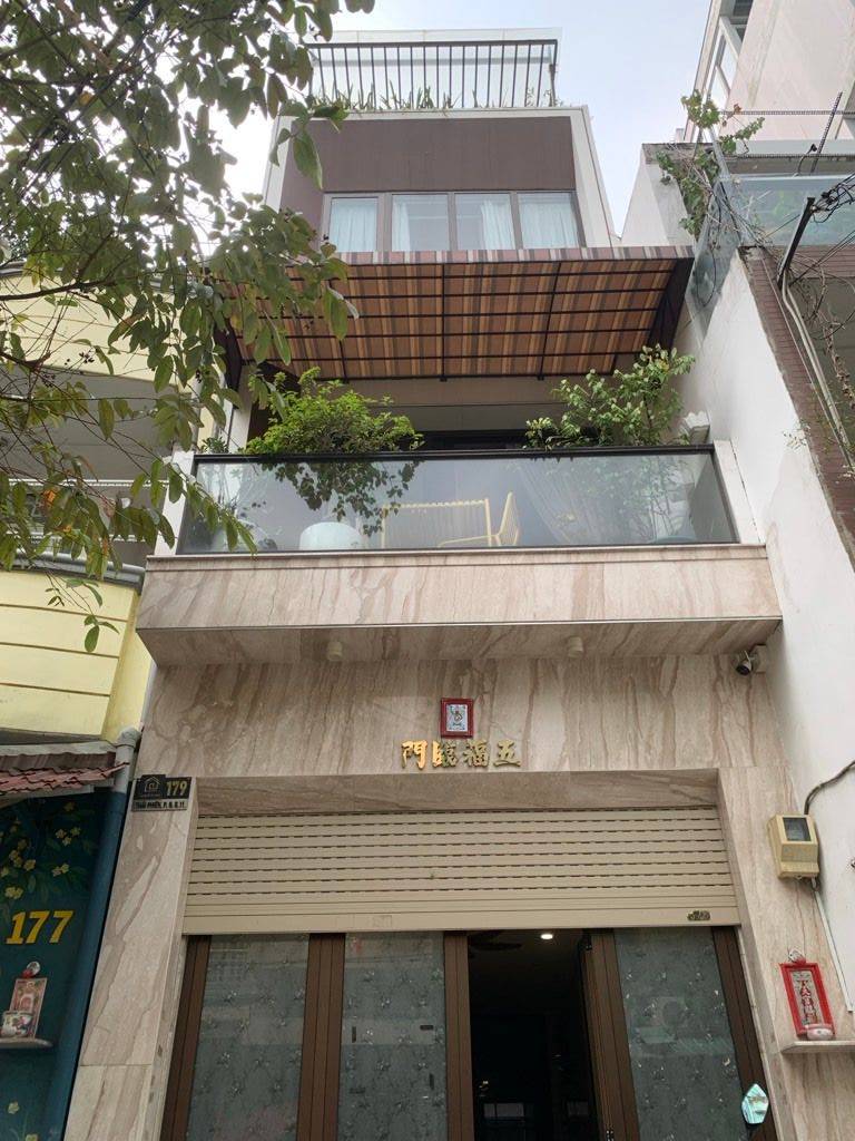 bán nhà mặt tiền Thái Phiên, Quận 11, DT 57m², 4 phòng ngủ, 4 tầng, giá 17.5 tỷ