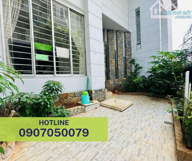 House for sale, 150 m², Phường 2