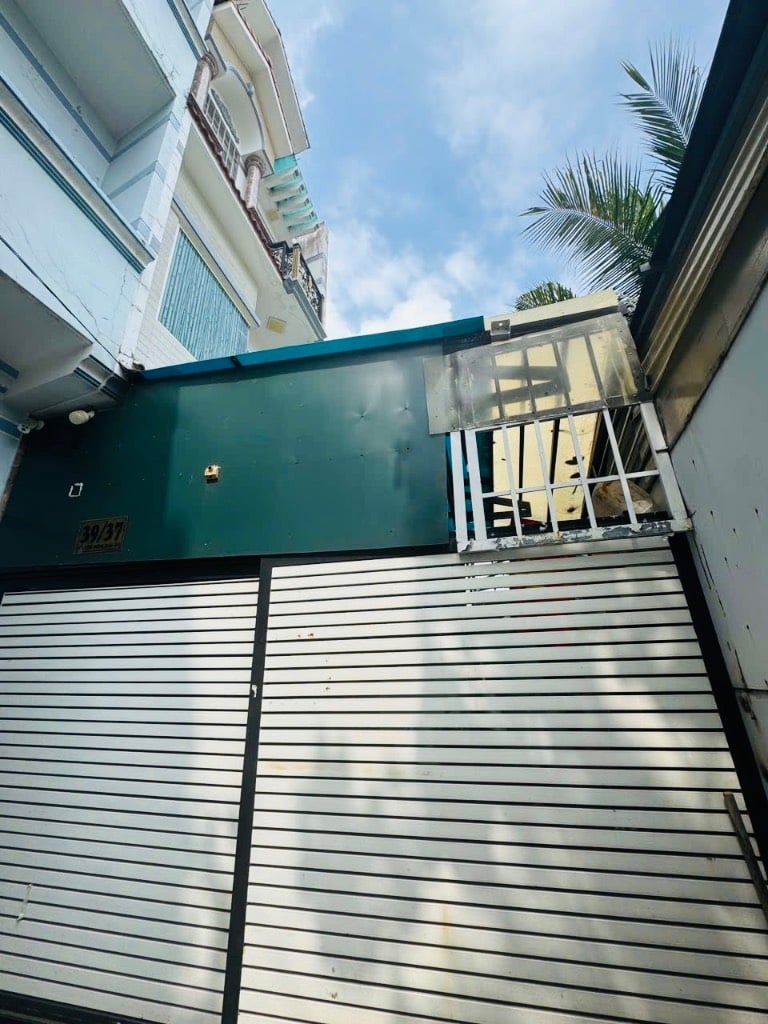 BÁN NHÀ VÕ VĂN KIỆT AN LẠC, BÌNH TÂN, 5 TẦNG 5PN, HXH NẰM CỬA, CHỈ 8 TỶ