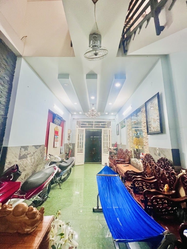 BÁN NHÀ ĐỖ THỊ TÂM, TÂN PHÚ, MẶT TIỀN 12M, NGAY CHỢ TÂN HƯƠNG, DT 55M² 4 TẦNG, CHỈ 8.5 TỶ