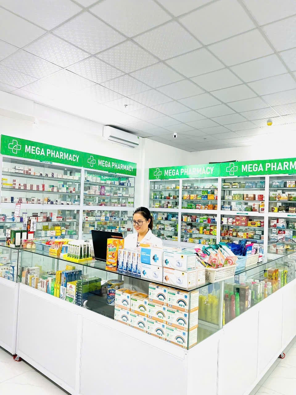 Sang nhượng lại nhà thuốc chung cư Le Grand Jardin, Long Biên, tại Tòa L4, tầng 1