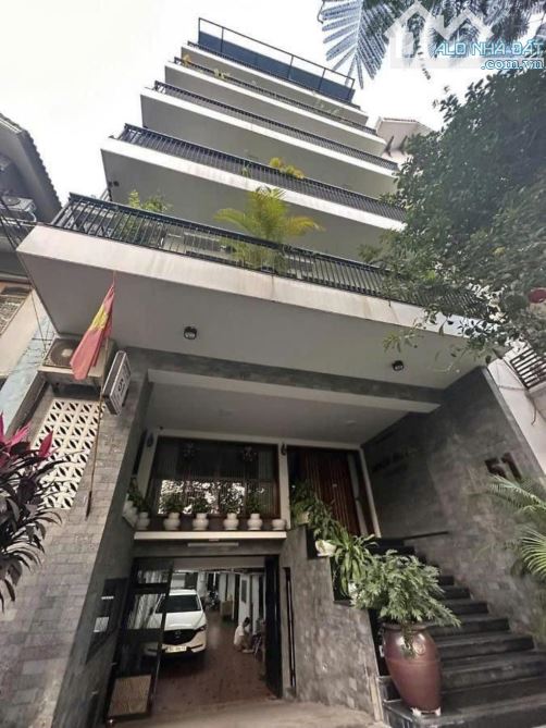 Bán tòa Văn phòng mặt đường Võ Chí Công 9 tầng 400m2 mặt tiền 12m giá nhỉnh 170 tỷ