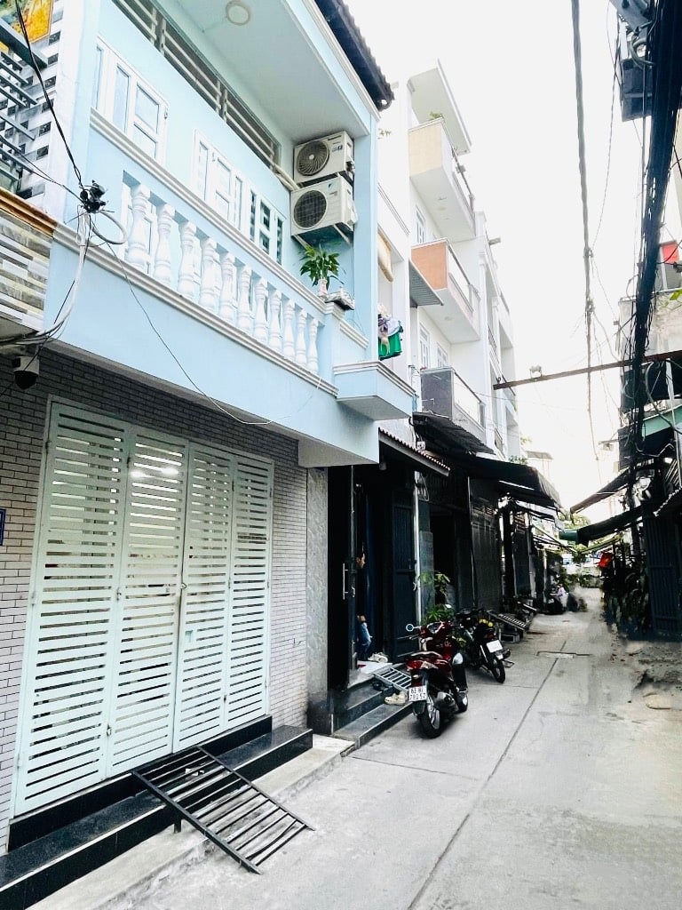 BÁN NHÀ AN LẠC BÌNH TÂN, DT 100M2, NGANG KHỦNG, HẺM 4M THÔNG, GIÁ 6,5 TỶ