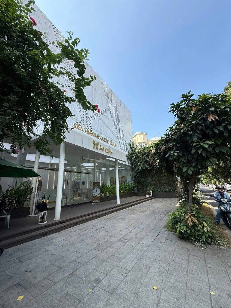bán nhà mặt tiền Lê Văn Sỹ, Tân Bình 467m2 , giá 156 tỷ gần sân bay Tân Sơn Nhất