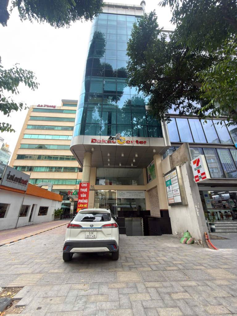 bán tòa nhà Mạc Đĩnh Chi, Quận 1 659m2 4300m2 sàn HĐT 1.3 tỷ/tháng