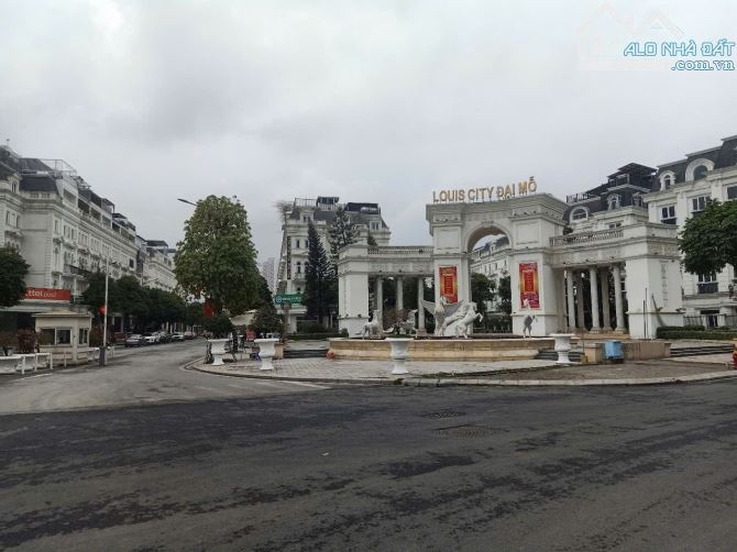 CHỦ BÁN LOUIS ĐẠI MỖ GIÁ CHỈ 25 TỶ