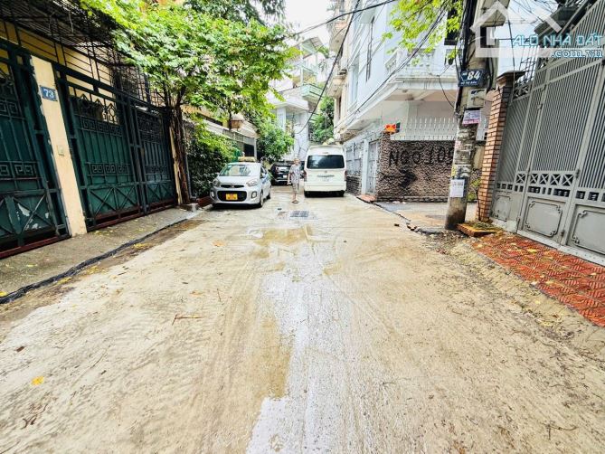 BÁN NHÀ PHÂN LÔ 88 VÕ THỊ SÁU,90M,MT 7,5M,GIÁ 28TỶ.