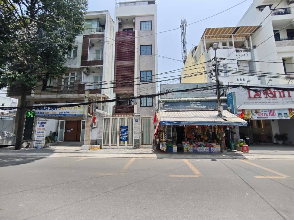 Bán nhà góc 2 mặt tiền Mạc Đỉnh Chi, Quận 1, 7x15m nở hậu 8,2m 4 tầng, giá 35 tỷ