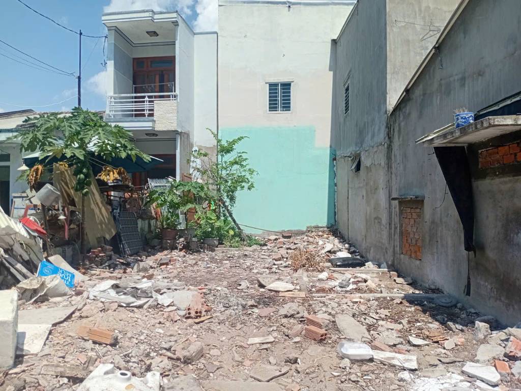 CẦN BÁN LÔ ĐÂT TẠI HẺM NGUYỄN KHUYẾN, BẮC NHA TRANG, KHÁNH HÒA, GIÁ 2,8 TỶ