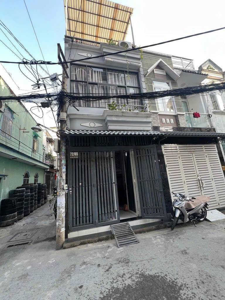 Bán nhà Tạ Quang Bửu Quận 8, DT 60m2 2 phòng ngủ giá từ 980 triệu sổ hồng riêng
