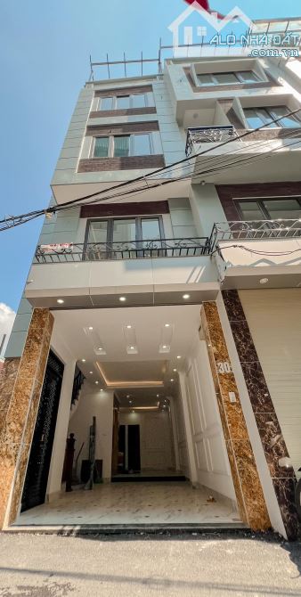 Bán mặt phố Nguyễn Đổng Chi Nam Từ Liêm. Sổ 50m, 8 tầng MT5m Giá 25 tỷ
