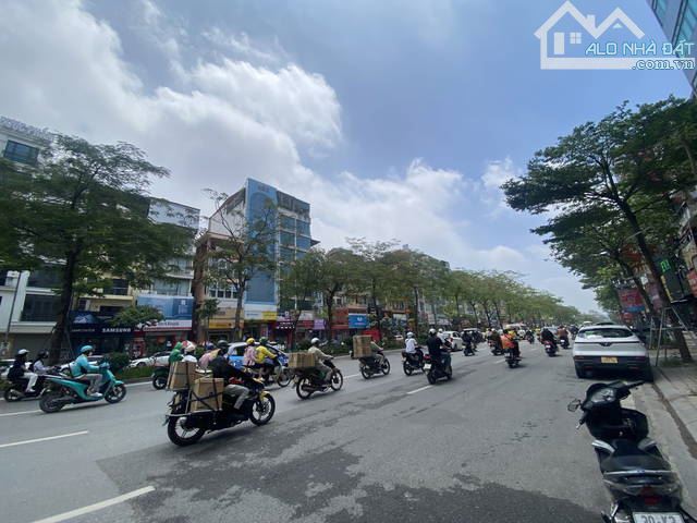 SIÊU PHẨM MẶT PHỐ XÃ ĐÀN – VIP TRUNG TÂM QUẬN ĐỐNG ĐA TÒA NHÀ VĂN PHÒNG 9 TẦNG. 150m2