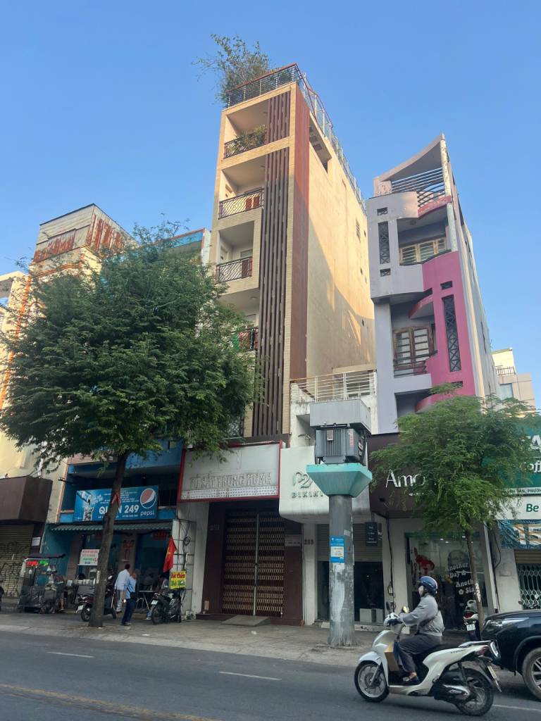 Bán nhà mặt tiền Võ Văn Tần Quận 3, 4x18m CN 104m2, 7 tầng thang máy, giá 58 tỷ