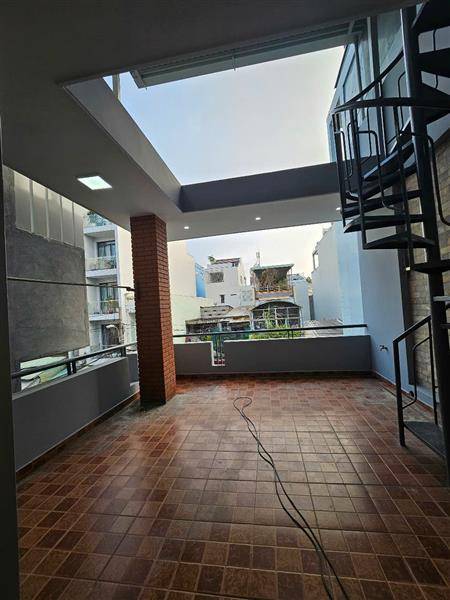 HIẾM, BÁN NHÀ MẶT TIỀN CHU THIÊN, KHU VIP TÂN PHÚ, NGAY CHỢ CÂY KEO, 4 TẦNG MỚI ĐẸP