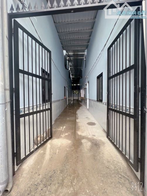Bán dãy trọ tại trung tâm thị trấn Đức Hòa giá 2ty75 đang cho thuê full phòng
