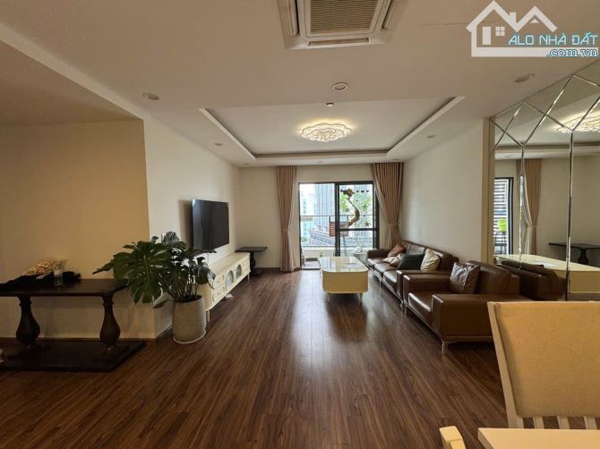BÁN CĂN HỘ CAO CẤP DIAMOND LÊ VĂN LƯƠNG 116m2, 3PN, 10.9 tỷ