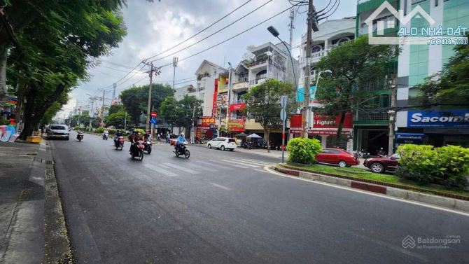 Hàng ngon hiếm ngang rộng! MT đường Bàu Cát Đôi, Tân Bình 12x26m 2 tầng, giá 55 tỷ.