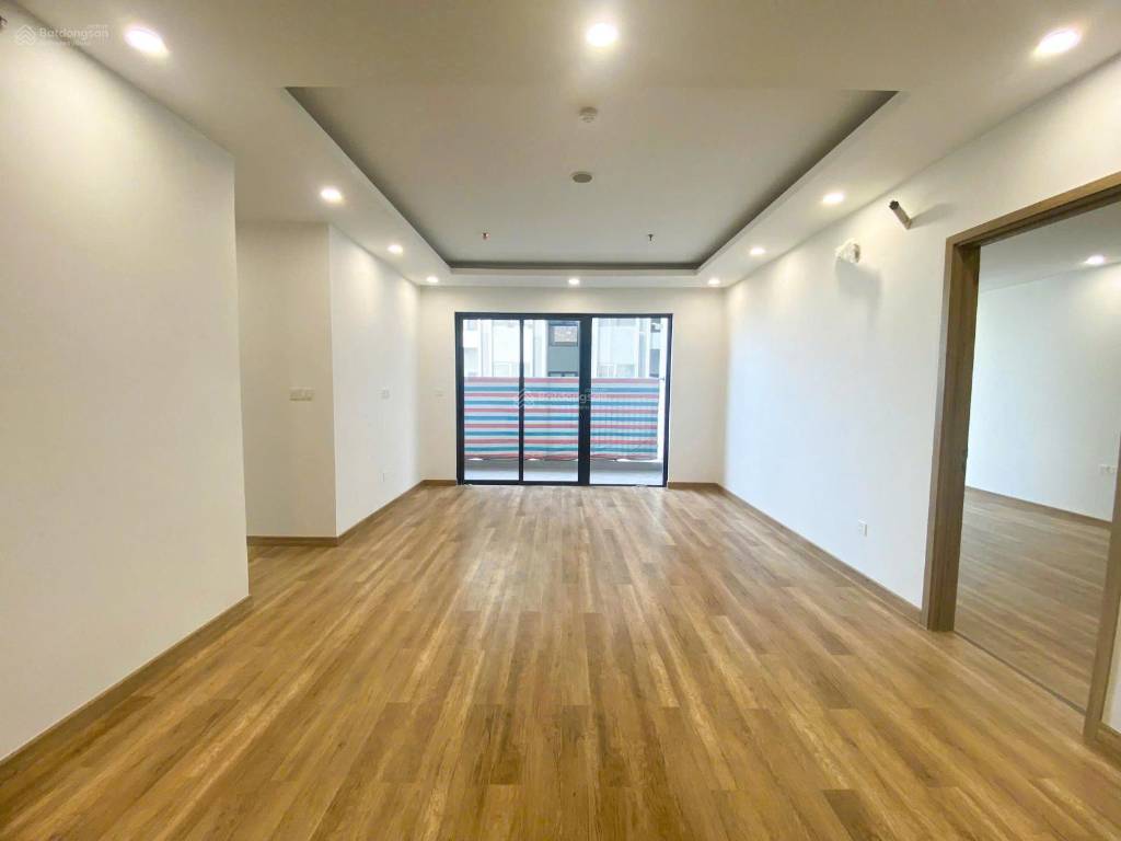 Chính chủ bán chung cư cap cấp Capital Elite 18 Phạm Hùng, DT 105m2 3PN