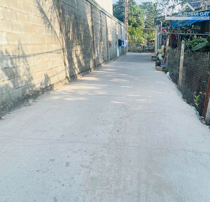 Bán Biệt Thự sân vườn QL1A dt1300m²(16,5x82) ,phường AN PHÚ ĐÔNG, Q12.Hẻm ô tô.