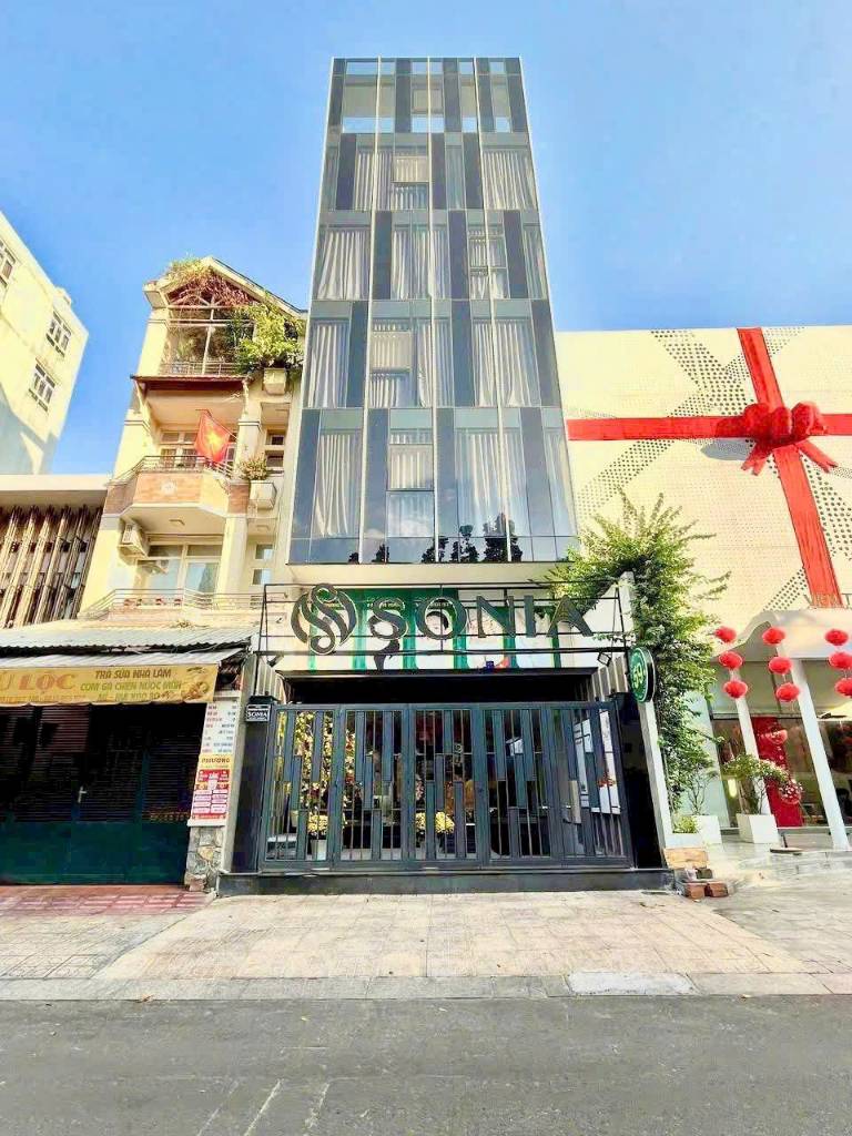 Bán nhà 2 mặt tiền Phạm Viết Chánh Quận 1, dt 255m2 thu nhập 150 triệu tháng giá 90 tỷ
