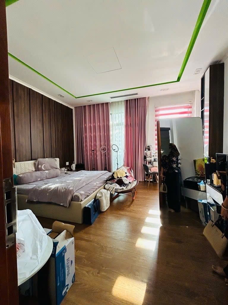 Bán nhà Trần Xuân Soạn, Quận 7, có Hầm 5 tầng 5 phòng ngang 5x15m chỉ nhỉnh 13 tỷ