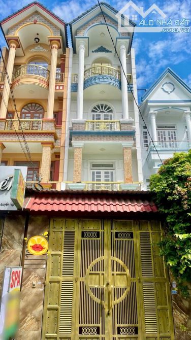 BÁN NHÀ 4 TẦNG ĐÚC MẶT TIỀN HẺM XE TẢI TRÁNH KHU PHÂN LÔ LÊ VĂN KHƯƠNG Q12 GIÁ RẺ 6,59 TỶ