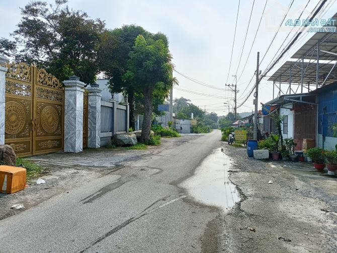 Bán 2 Căn Nhà Mặt Tiền, Dãy Trọ Đang Kín Phòng, xã Phước Vĩnh An, Củ Chi, DT 543m², 7.5 tỷ