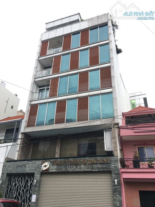 Bán nhà 5 tầng mặt tiền đường Hoàng Hoa Thám, Thanh Khê. Dt 182m2 giá 27 tỷ