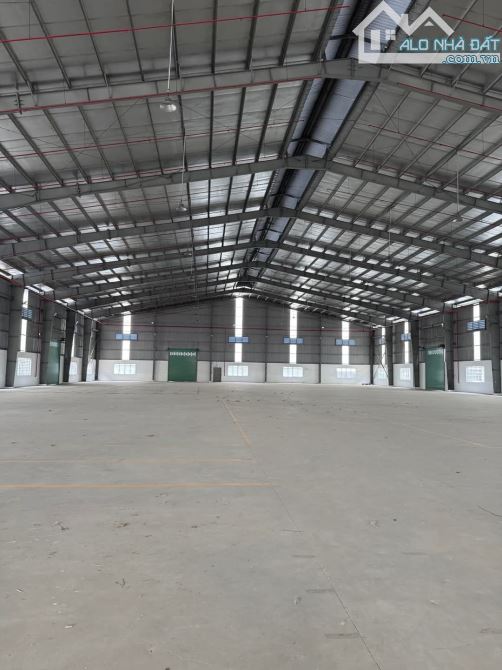 Bán nhà xưởng 5000 m2 trong KCN Lê Minh Xuân 3, Trần Văn Giàu, Bình Chánh