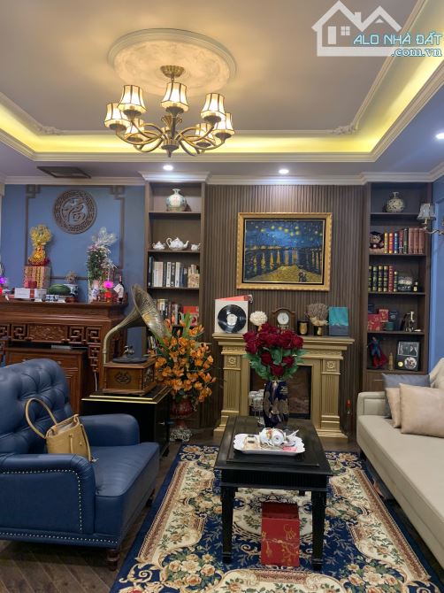 CH 80m - 3n2vs - 7.tỷ Cc GARDEN HILL 99 TRẦN BÌNH tầng trung đẹp, full nội thất ở ngay