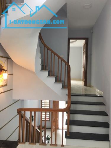 Bán nhà mới xây Thanh Liệt, Thanh Trì, HN.DT 35m 5 tầng