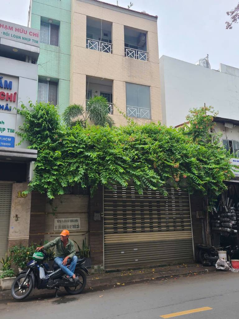 Bán nhà mặt tiền Phạm Hữu Chí, Quận 5, làm phòng khám, thẩm mỹ viện, DT 6,7x18m 1 hầm 3 tầng