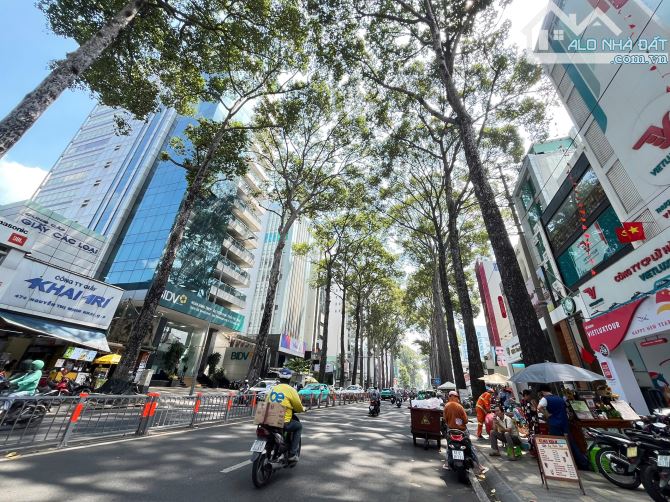 Nợ Bank Bán Gấp MT Nguyễn Thị Minh Khai Q3 DT 10x40m Hầm 7L HĐT 450 Tr/Th Chỉ 250 Tỷ