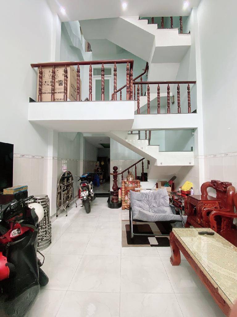 BÁN NHÀ HƯƠNG LỘ 2 BÌNH TÂN, KỀ NGÃ TƯ BỐN XÃ, NHÀ ĐẸP VÀO Ở NGAY