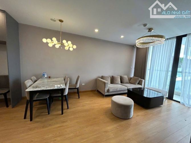Bán căn hộ Chelsea Residences - Yên Hoà 112m2 - 3pn 2vs 12 ty full NT