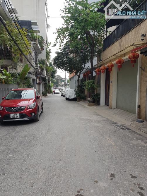 BÁN NHÀ PHỐ NGUYỄN SƠN LONG BIÊN 18 TỶ 90M2 MT 17M 5T LÔ GÓC 2 MẶT NGÕ Ô TÔ TRÁNH KINH DO