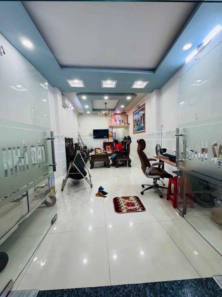 BÁN NHÀ TÂN HÒA ĐÔNG, BÌNH TÂN, NHÀ ĐẸP Ở NGAY, SÁT MẶT TIỀN, GIÁ 6,95 TỶ