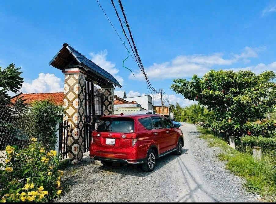 Bán lô đất 2 mt sông Vàm Cỏ Đông , xã Thạnh Hòa dt 2784m2 ( 300m2 thổ ) giá 4,1 tỷ
