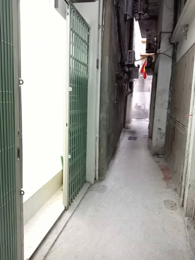 Bán nhà Thanh Nhàn Hai Bà Trưng, dt 16m² x 6 tầng, 3PN, 3 ty ,Sổ riêng, đủ đồ, ngõ nông