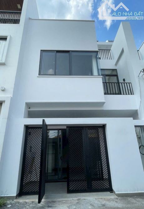 Bán nhà khu 301 đường Tô Ngọc Vân Phường Linh Tây Thành Phố Thủ Đức 7 Tỷ