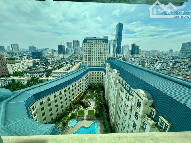 Mới chủ nhà tin tưởng gửi bán căn hộ 192m2 giá tốt nhất thị trường chung cư The Manor