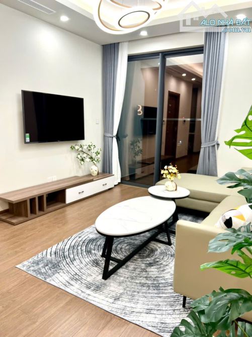 BÁN CĂN HỘ THE MANOR DT 181M 3PN VIEW ĐẸP FULL NT GIÁ 17 TỶ SẴN SLOT Ô TÔ SĐCC