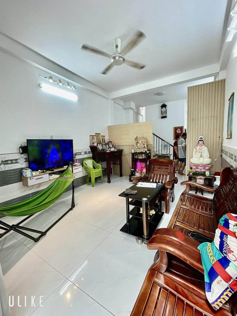 BÁN NHÀ NGUYỄN VĂN LUÔNG, QUẬN 6, HẺM XE HƠI, DIỆN TÍCH ĐẸP 4.5x18M, NGAY TRUNG TÂM