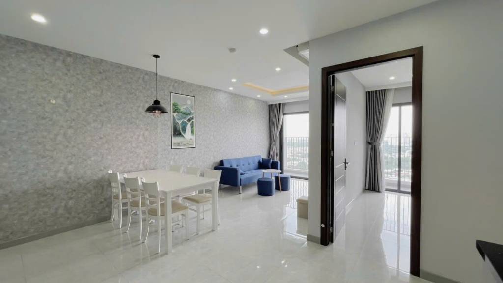Bán nhanh căn 2PN Lavida Plus, Quận 7, dt 74m2, giá 5,3 tỷ tổng giá gồm sổ, full nt