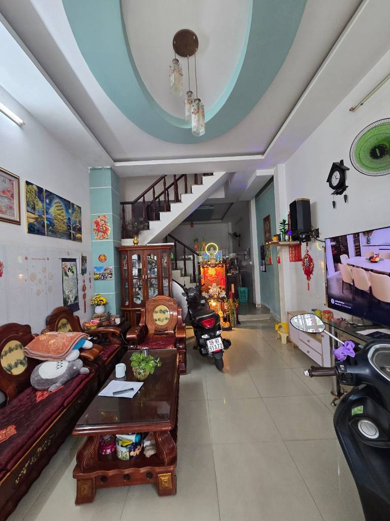 SIÊU PHẨM, BÁN NHÀ BÌNH TRỊ ĐÔNG BÌNH TÂN, HẺM XE TẢI 8M TRÁNH NHAU, NHÀ ĐẸP Ở NGAY
